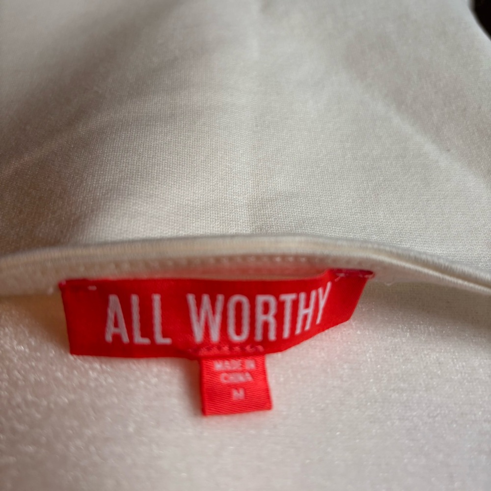All Worthy by Hunter McGrady Cream Ponte Knit Short Sleeve Top Size Medium - Picture 2 of 9